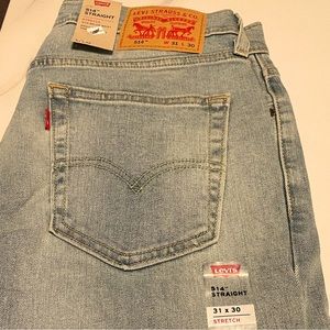 Men’s Levi’s- Straight Leg
